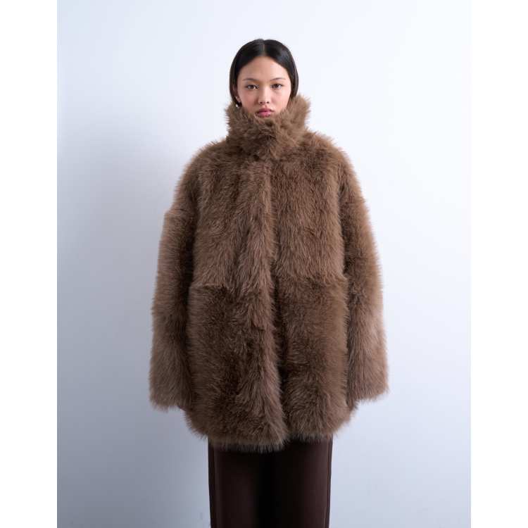 208550662-1-mink?$n_750w$&wid=