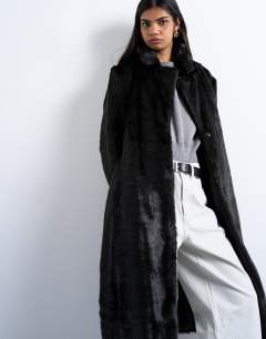 Model wearing Faux fur going out longline coat in chocolate