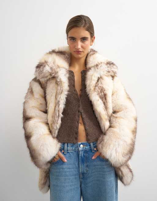 Topshop faux-fur jas halflang met witte streep, 2 van 4