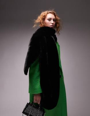 TOPSHOP FAUX FUR SCARF IN BLACK