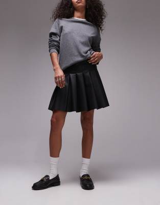 faux leather clean pleat mini skirt in black