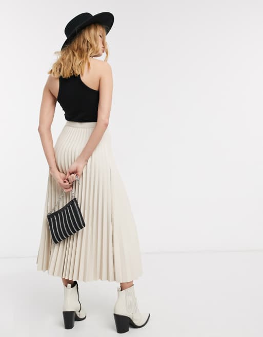 Long pleated skirt on sale topshop