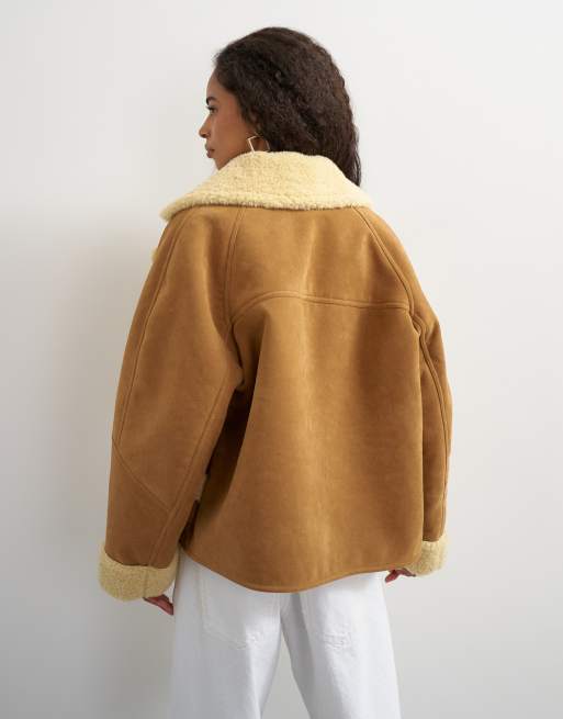 Topshop faux shearling short jacket in beige, 2 of 4