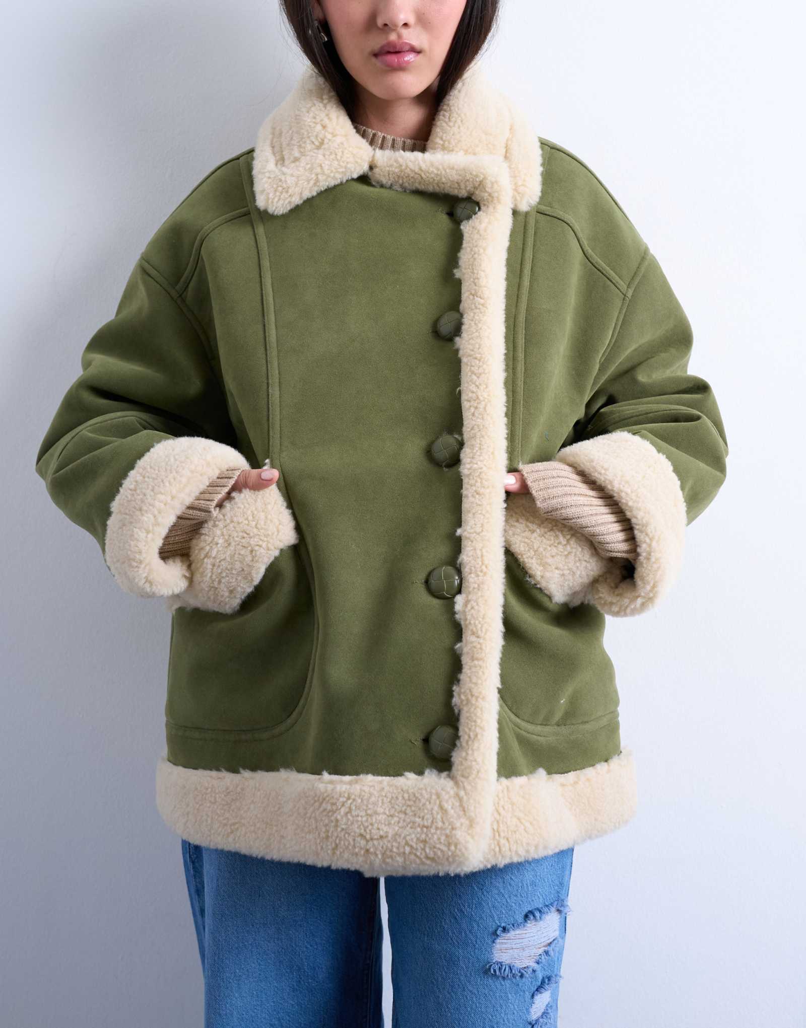 Автомобильное пальто большого размера из искусственной замши Topshop оливково-зеленого цвета