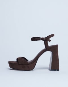 Faye chunky platform heeled sandal in chocolate