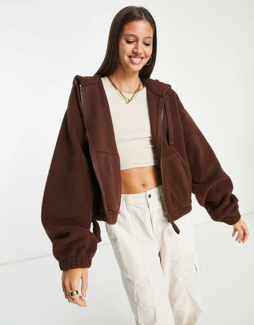 Topshop - Felpa con cappuccio in pile borg color cioccolato con zip