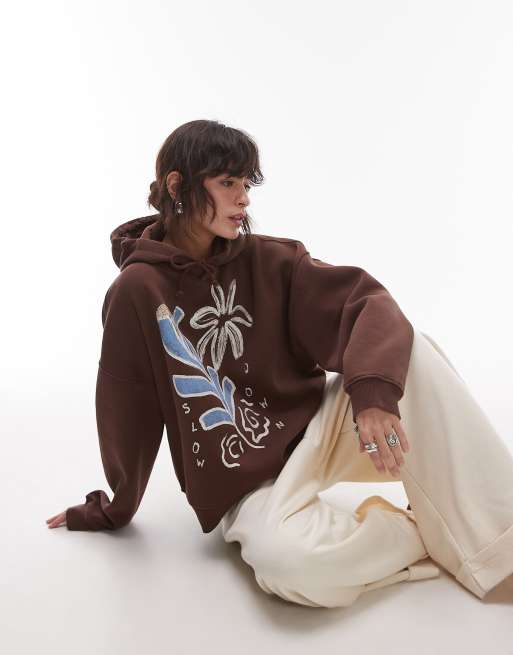 Topshop - Felpa oversize color marrone scuro con cappuccio e stampa grafica