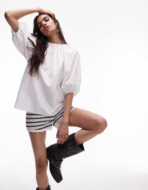 Topshop - Femme - Poplin parachute-top met pofmouwen in ivoorwit met contrasterende zwarte strik
