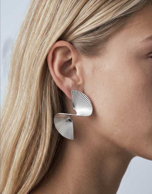 Topshop Fergy folded detail earring in silver, 5 of 5