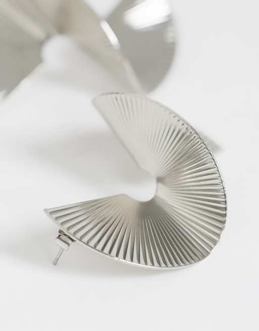 Topshop Fergy Ohrring mit gefaltetem Detail in Silber, 3 von 5