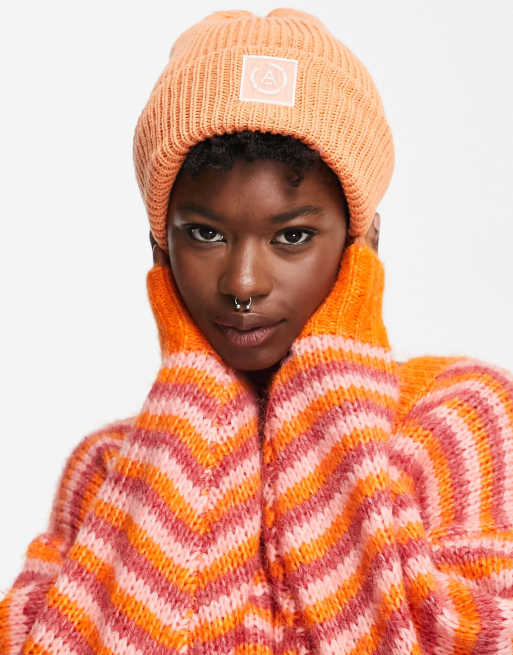 Topshop - Fisherman gebreide beanie met lipje in perzikkleur - PEACH