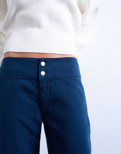 Topshop - Flare-broek met lage taille in marineblauw, 4 van 5