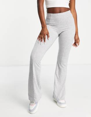 Topshop - Flared joggingbroek met siernaden in grijs | ASOS