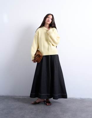 Topshop - Flauschiger Strickpullover aus Wollmix in Buttermilchgelb mit sichtbaren Nähten