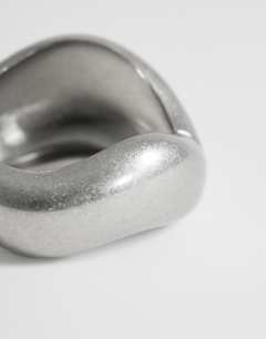 Model wearing Flavia chunky bangle in silver