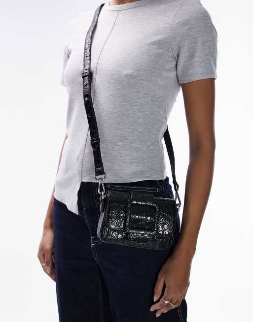 Topshop - Flora - Mini crossbodytaske i sort med krokodillemønster