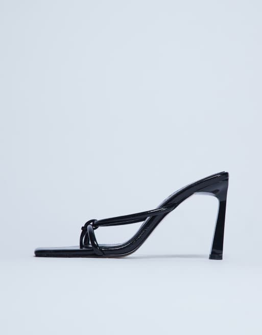 Topshop Flora strappy toe loop high heels in black, 2 of 4