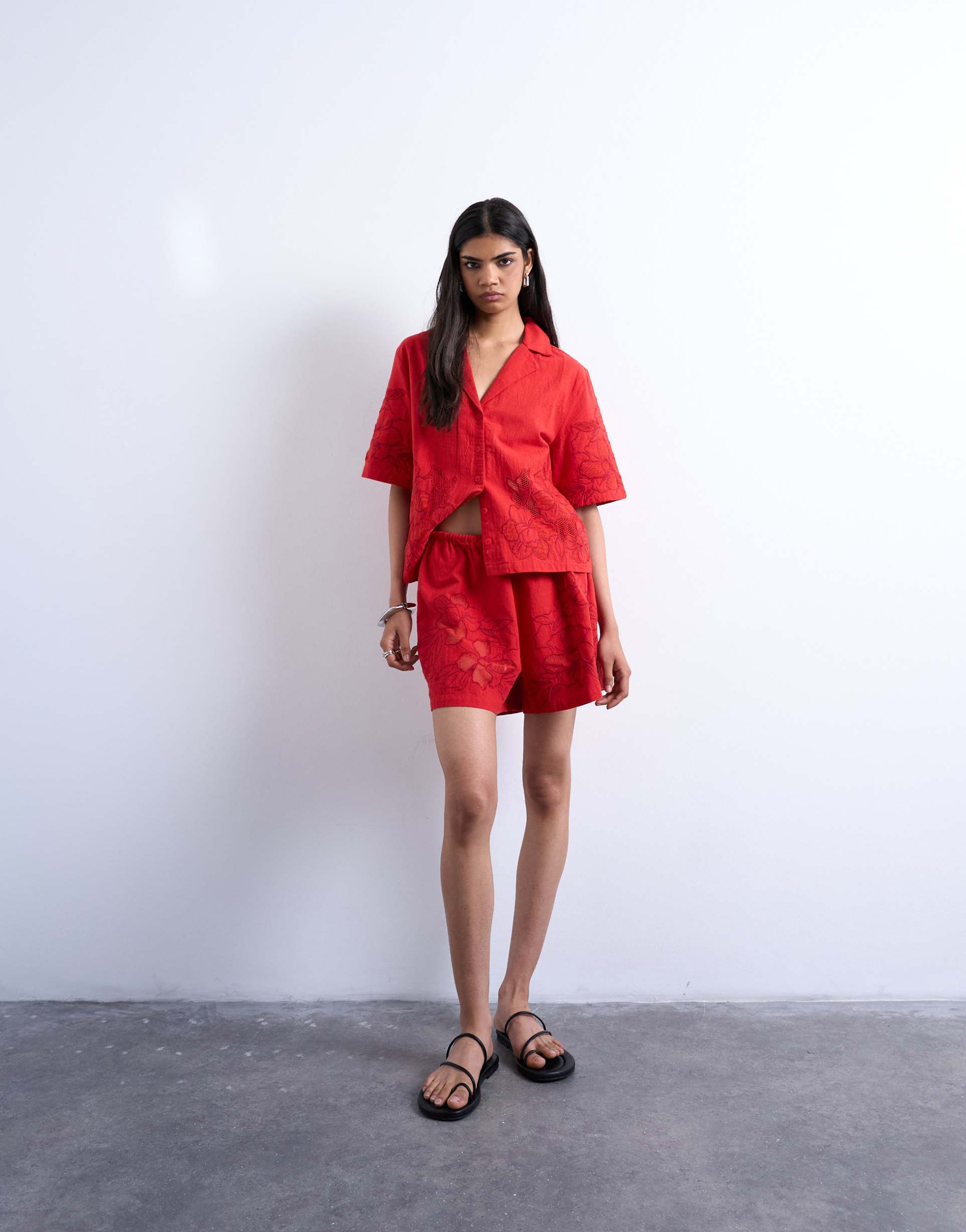 topshop floral applique short in red - part of a set