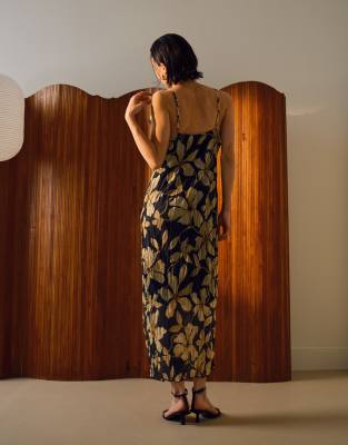 Topshop Floral Print Crinkle Mesh Maxi Dress