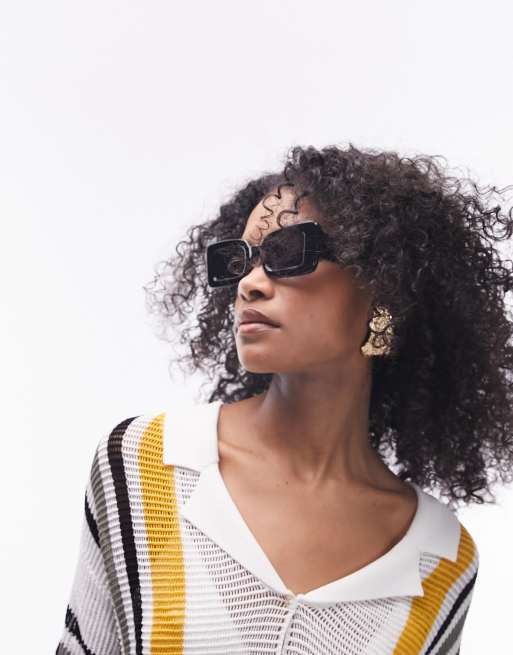 Topshop Flossie oversized rectangular sunglasses in black, 3 of 4