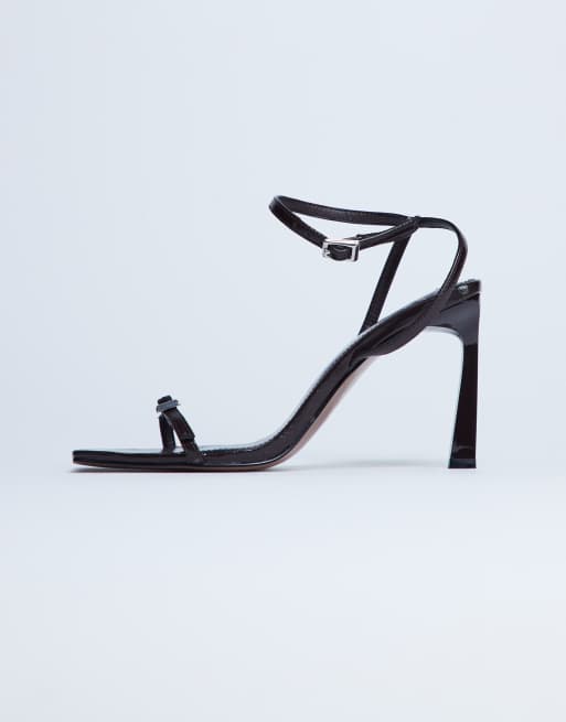Topshop - Floyd - Sandales à talon haut, bout carré et brides à boucles - Chocolat, 2 de 3