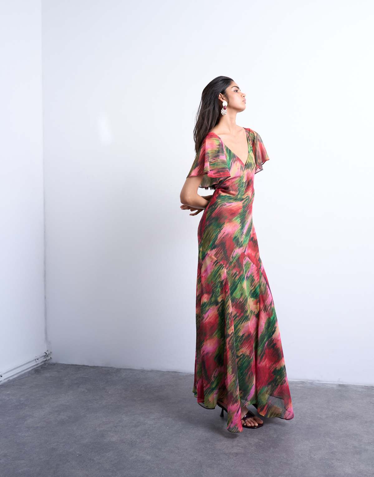 Topshop flutter sleeve godet hem midi dress in blurred floral
