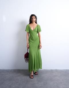 Flutter sleeve godet hem midi dress in green