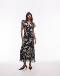 [Topshop] Topshop flutter sleeve midi dress in mono floral-Multi 10 MONO