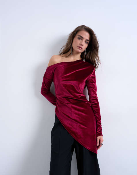 Topshop - Fluwelen tuniek met blote schouder en lange mouwen in bordeauxrood - view 1