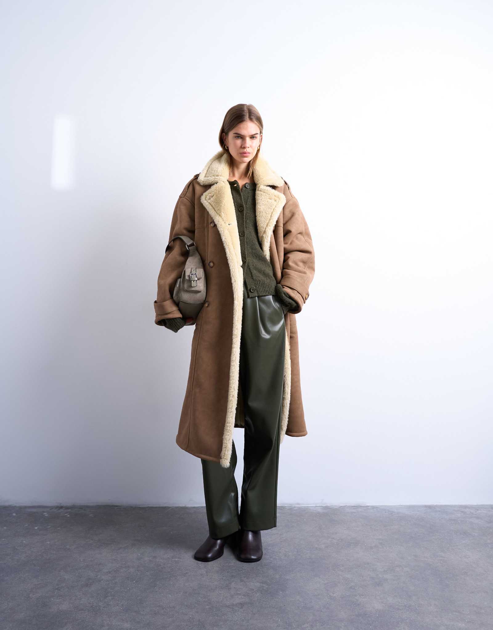 Вечернее удлиненное пальто из искусственной овечьей шерсти Topshop коричневого и кремового цветов