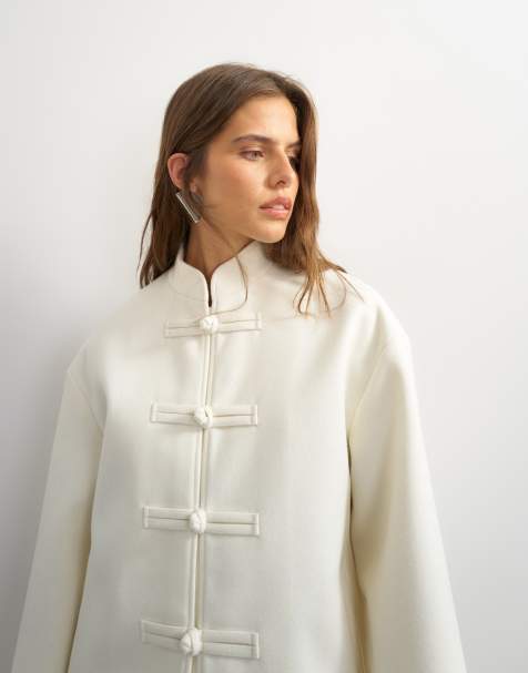 Topshop formalny płaszcz typu blazer w kolorze ecru z zapięciem na pętelki - view 1