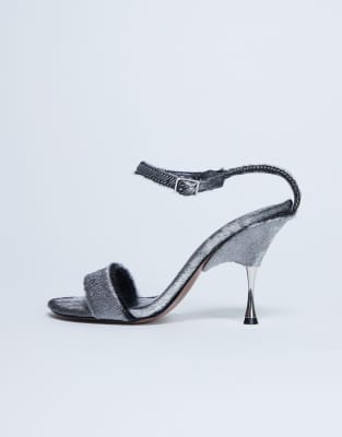 Topshop - Fran - High Heels aus silberfarbenem Echtleder mit Ponyfelldesign mit Absatz aus Metall