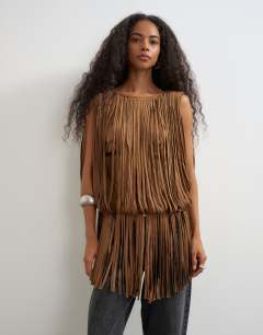 Model wearing Fringe detail top in brown
