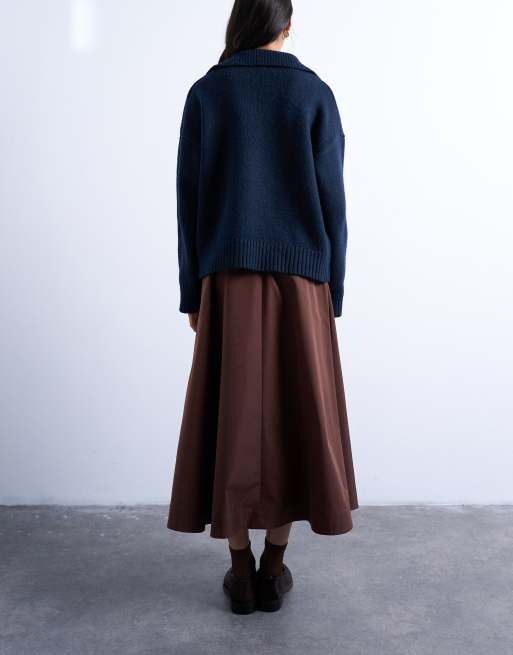 Topshop full circle midi skirt with elasticated waist in chocolate, 4 of 5