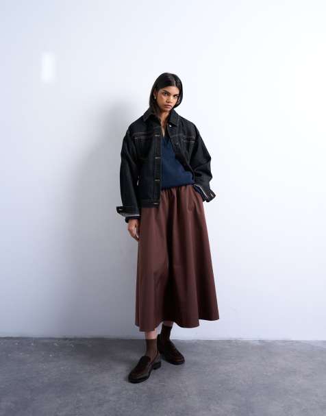 Topshop full circle midi skirt with elasticized waist in chocolate - view 1