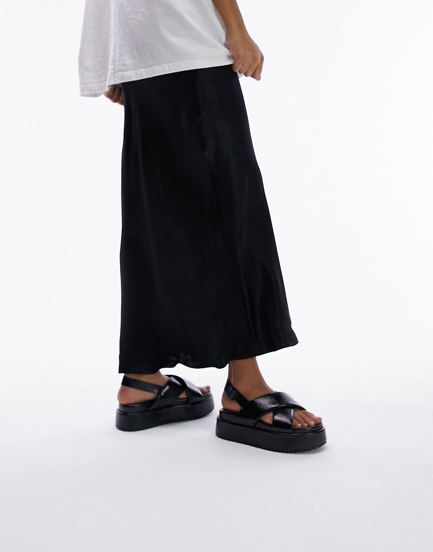 Topshop Wide Fit Gaby Chunky Flatform Sandal In Black