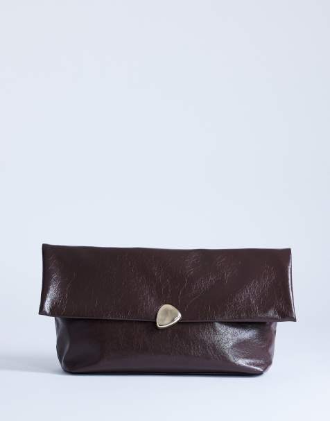 Topshop – Gaia – Große Clutch in Schokobraun mit goldfarbenen Metalldetails - view 1