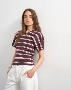 Gather yoke seam short sleeve top burgundy stripe  