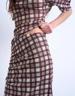 Model wearing Gathered detail mesh maxi skirt in check