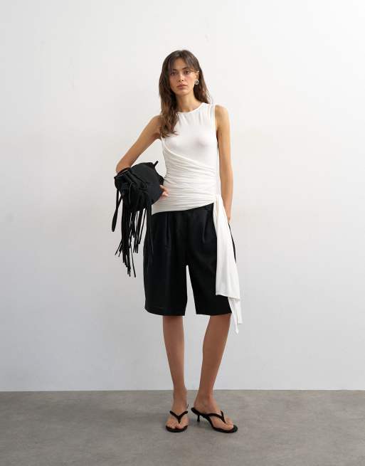 Topshop - Gedrapeerde tanktop met overslag en strik in ecru, 3 van 4