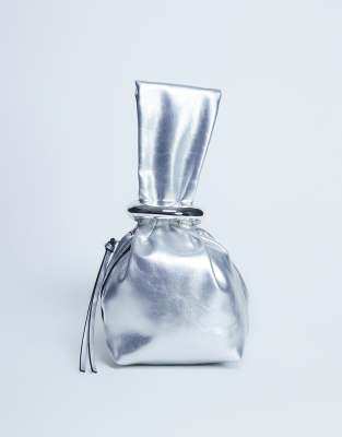 Topshop - Gee - Kleine Handtasche in Silber mit Metalldetail