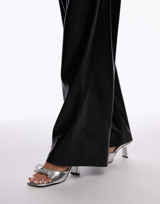 Topshop - Gem - Sølvfarvede mules med hæl og sløjfer, 3 af 4