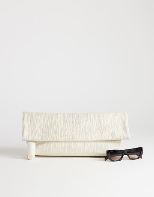 Topshop – George – Strukturierte Oversize-Clutch in Wollweiß, 2 von 4