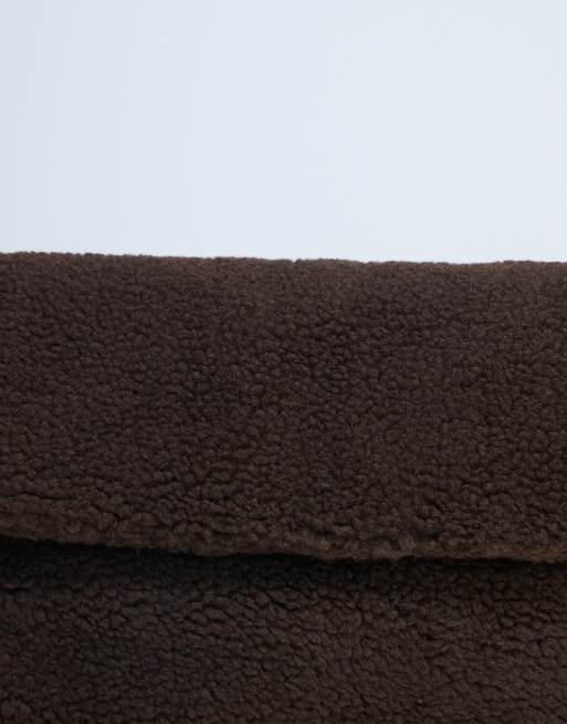 Topshop - Georgia - Gevouwen clutch handtas van borg in chocoladebruin, 2 van 4