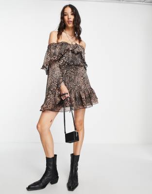 Topshop - Gerafftes Minikleid mit Rüschen, Bardot-Ausschnitt und Animalprint in natürlichen Farben-Bunt