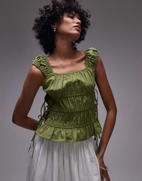 Topshop – Gerafftes Oberteil in Grün mit seitlichem Bindeband und gestuftem Design - view 1