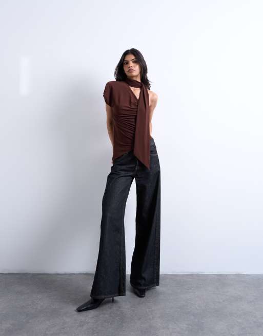 Topshop – Gerafftes Oberteil in Schokobraun mit Schaldetail und asymmetrischem Saum, 4 von 4