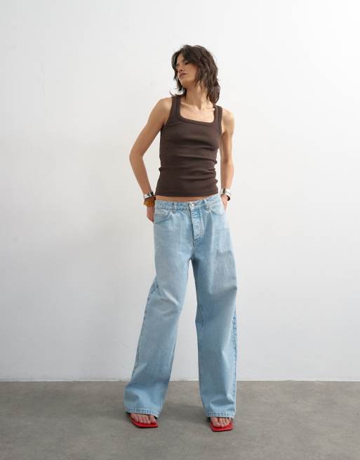 Topshop - Geribbeld hemdje met lage ronde hals in donker chocoladebruin, 2 van 4