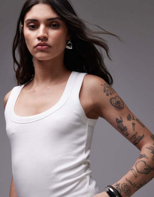 Topshop - Geribbeld hemdje met lage ronde hals in wit, 3 van 4