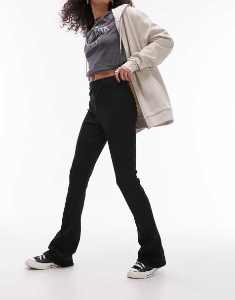 Topshop – Gerippte Schlaghose mit engem Schnitt in Schwarz - view 1